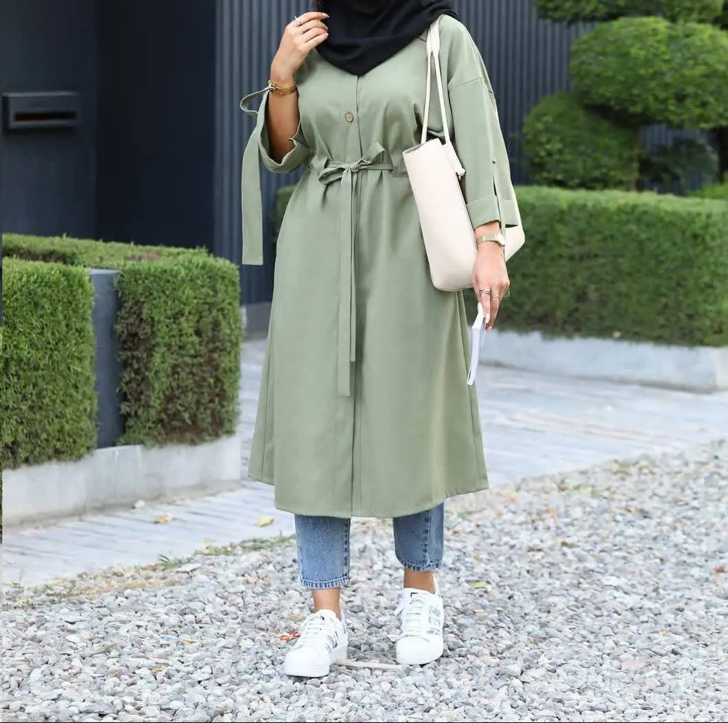 🪡 مدل: مانتو دانشجویی #النا_انس
