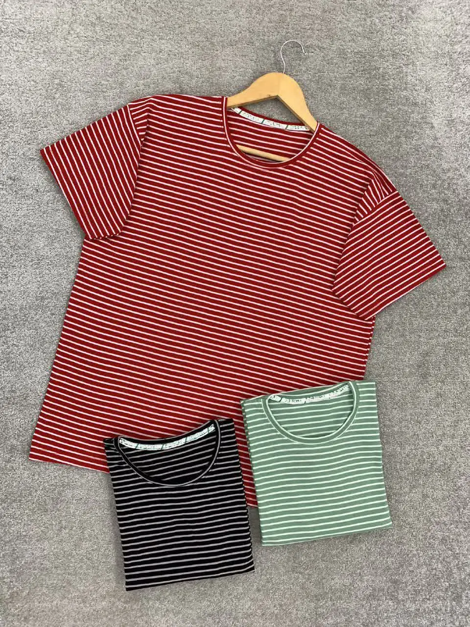 نام: تیشرت راه راه
