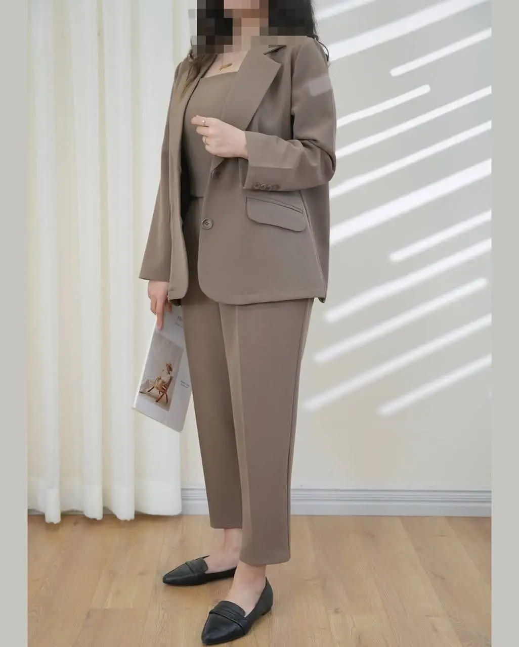 🌷نام: سه تیکه کراپ کت و شلوار ماهشید 
