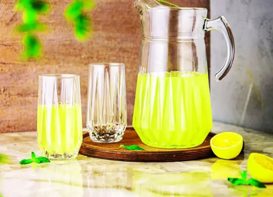 پارچ و لیوان بسیار زیبا و خ...