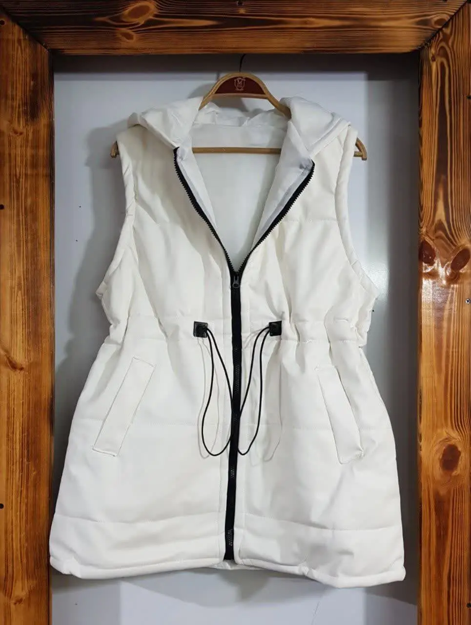 ✅کلاه دارد و به کار دوخته ش...