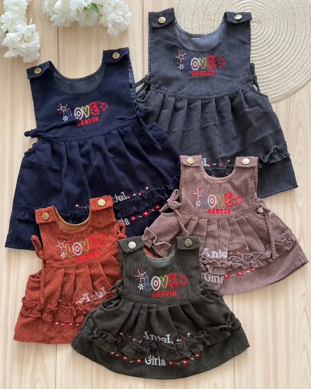 لباس بچه گانه سارافن دخترانه لاو
