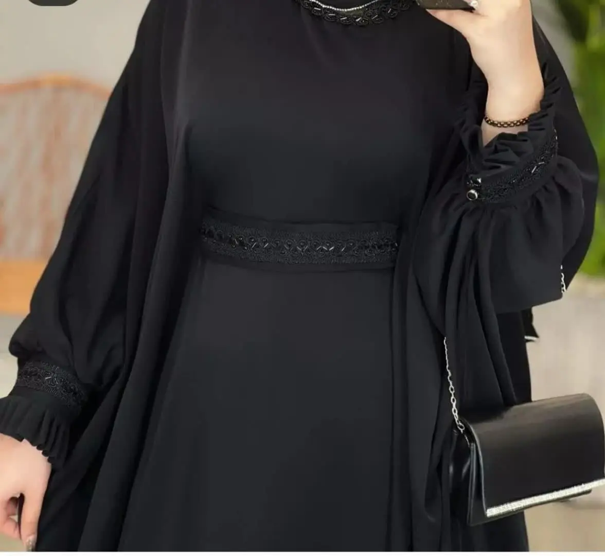 نام: عبا سلما 
