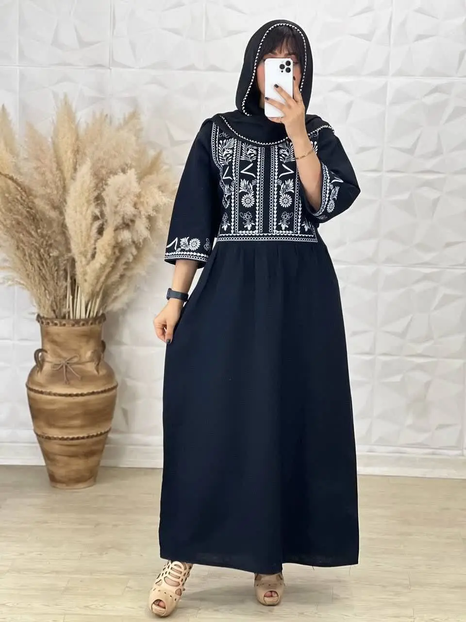👚 نام: ساحلی نغمه
