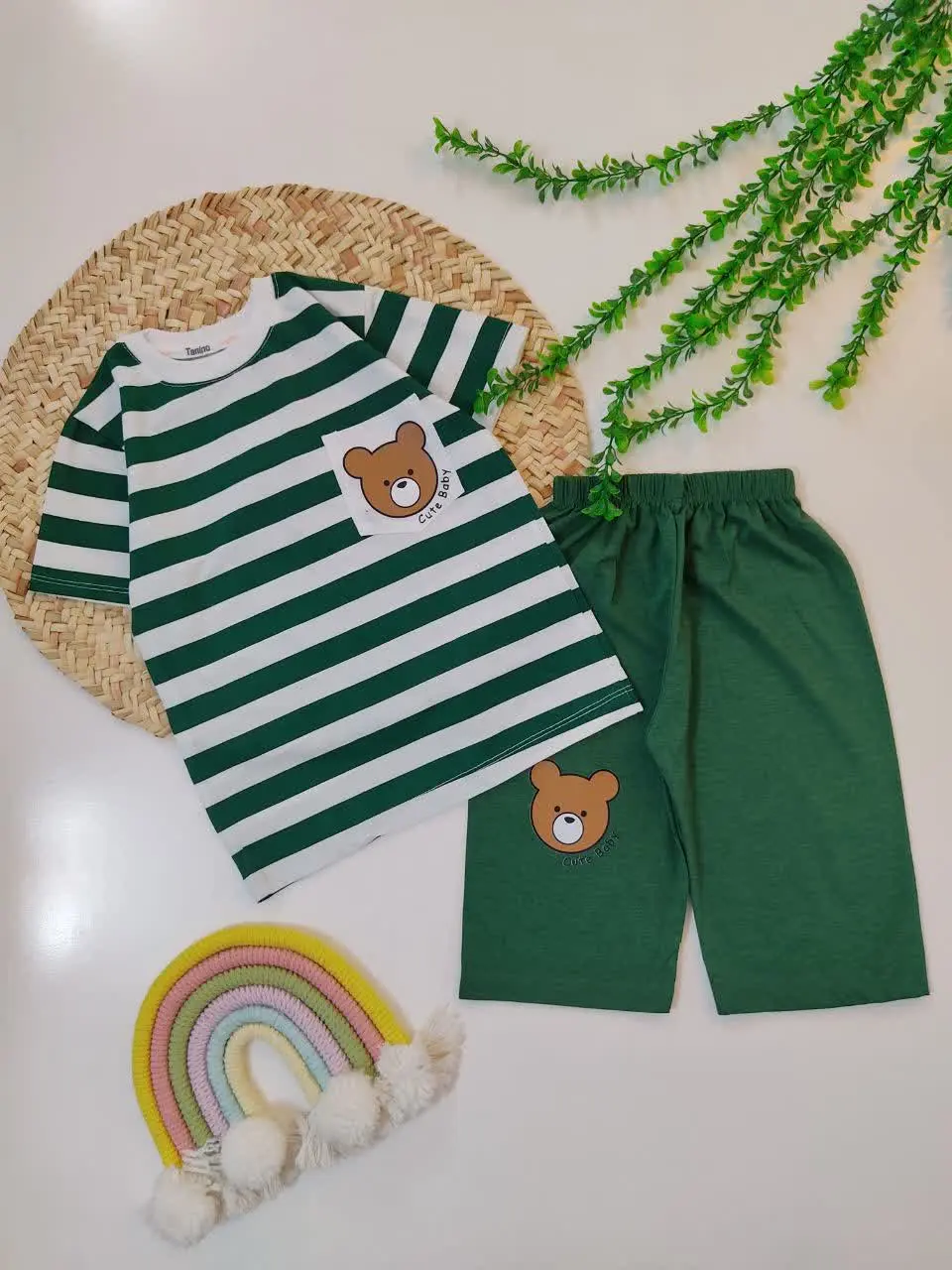 اگه تعداد شی،، سیو و کامنت به صدتا برسه 🎁 نقدی داریم 😍😍😍
