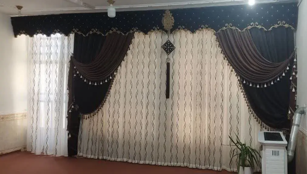 پرده بزرگ 
