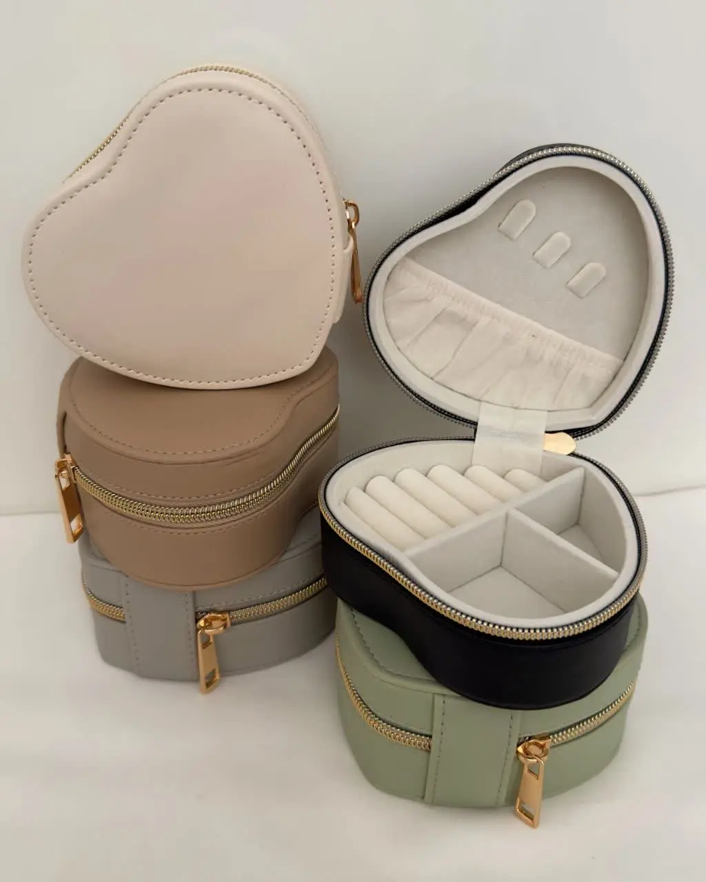 #جعبه جواهرات قلبی کد ۱۸۳۳
