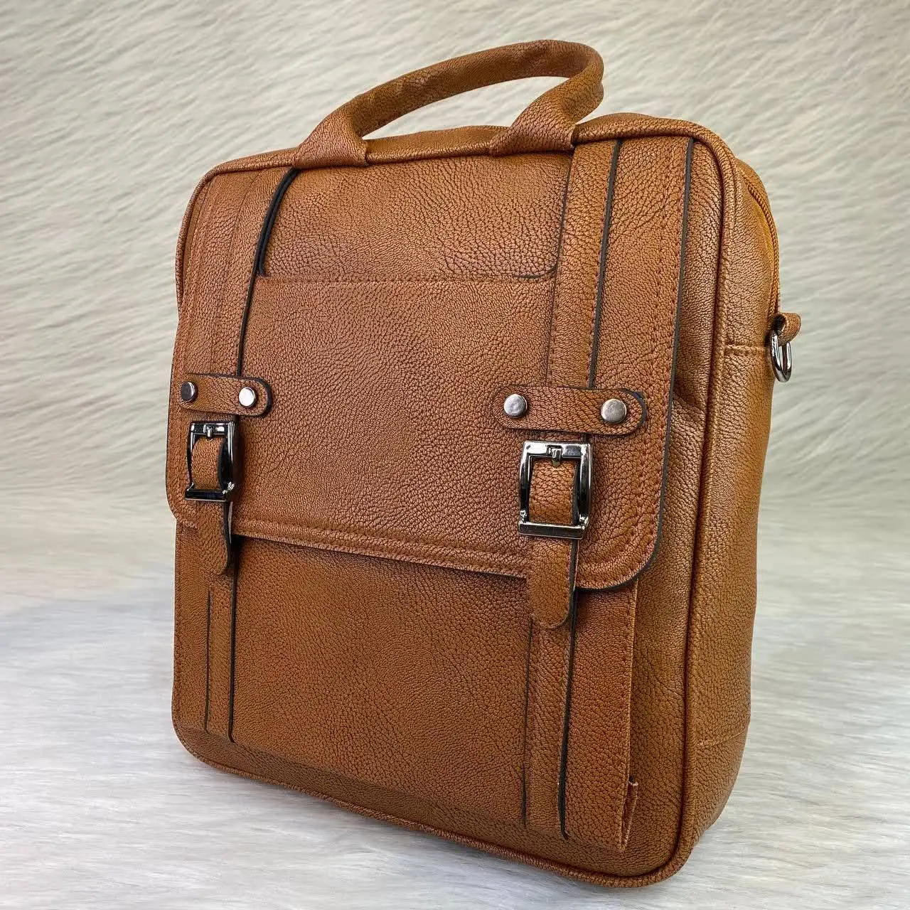 دانشجویی اداری ۳ کاره
