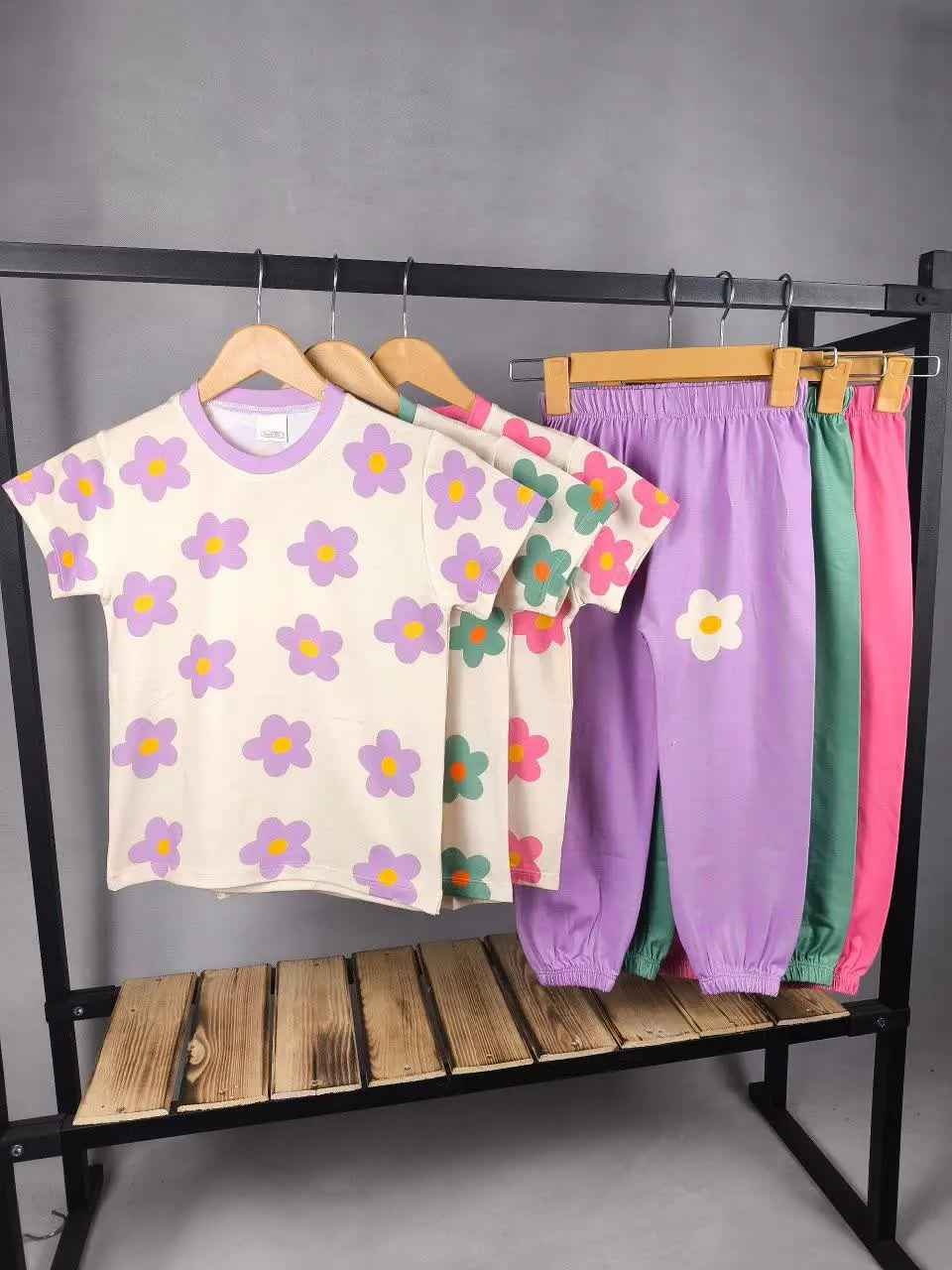 🔮تیشرت شلوار دخترانه طرح گل🔮
