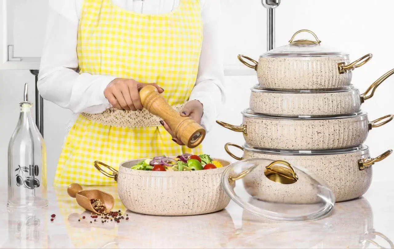 ✨سرویس قابلمه ۱۰ پارچه (selin) 
