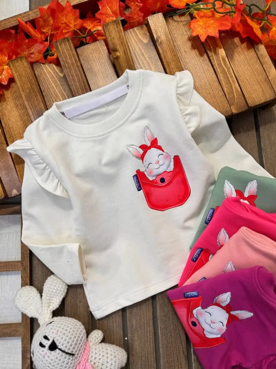 بلوز خرگوش و باندانا
