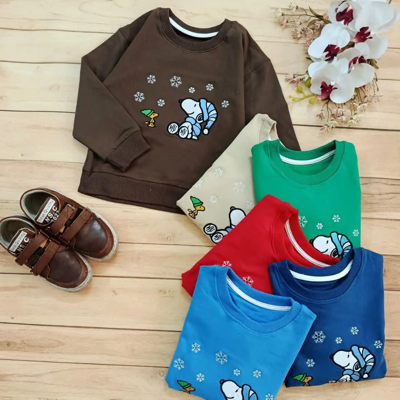 🔅رنگ: آبی روشن و تیره، سبز،...