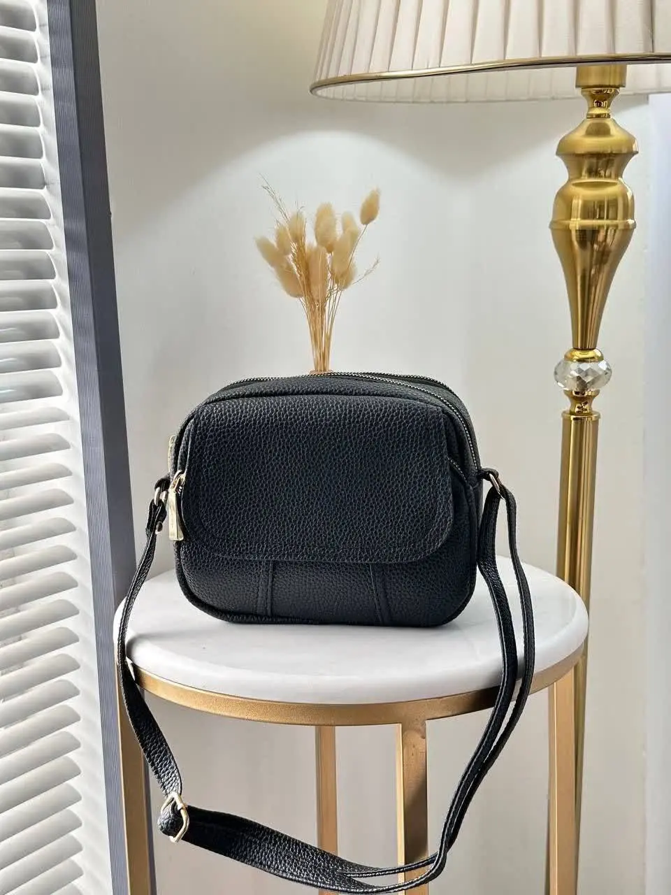 پاسپورتی دوشی
