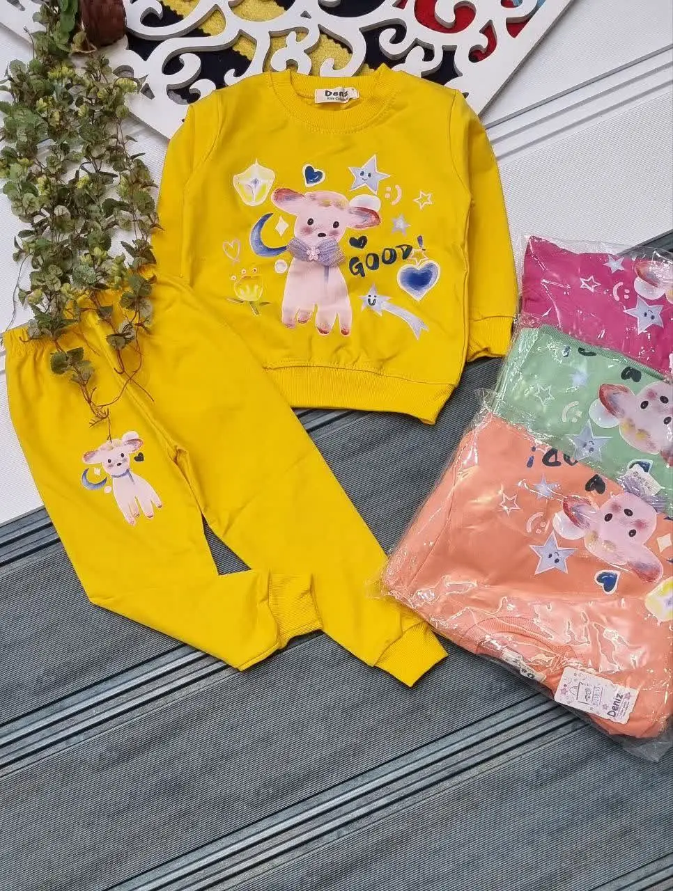 🇮🇷🧥🧶👗👚👔🎽👕👖💎

