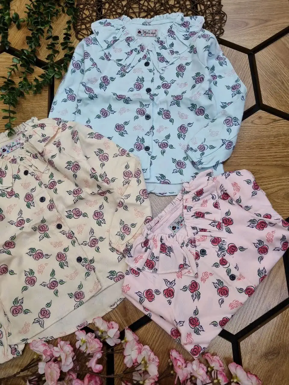 🇮🇷🧥🧶👗👚👔🎽👕👖💎
