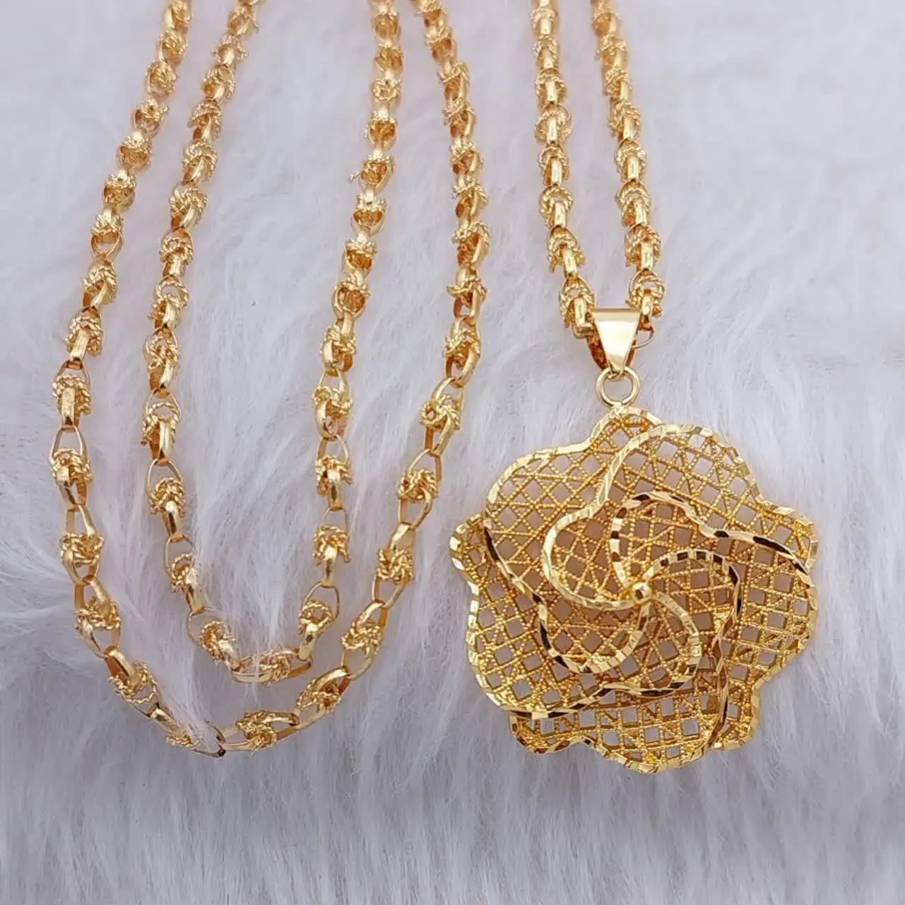 #گردنبند بلند طرح طلا جدید🥰💫🔥😍
