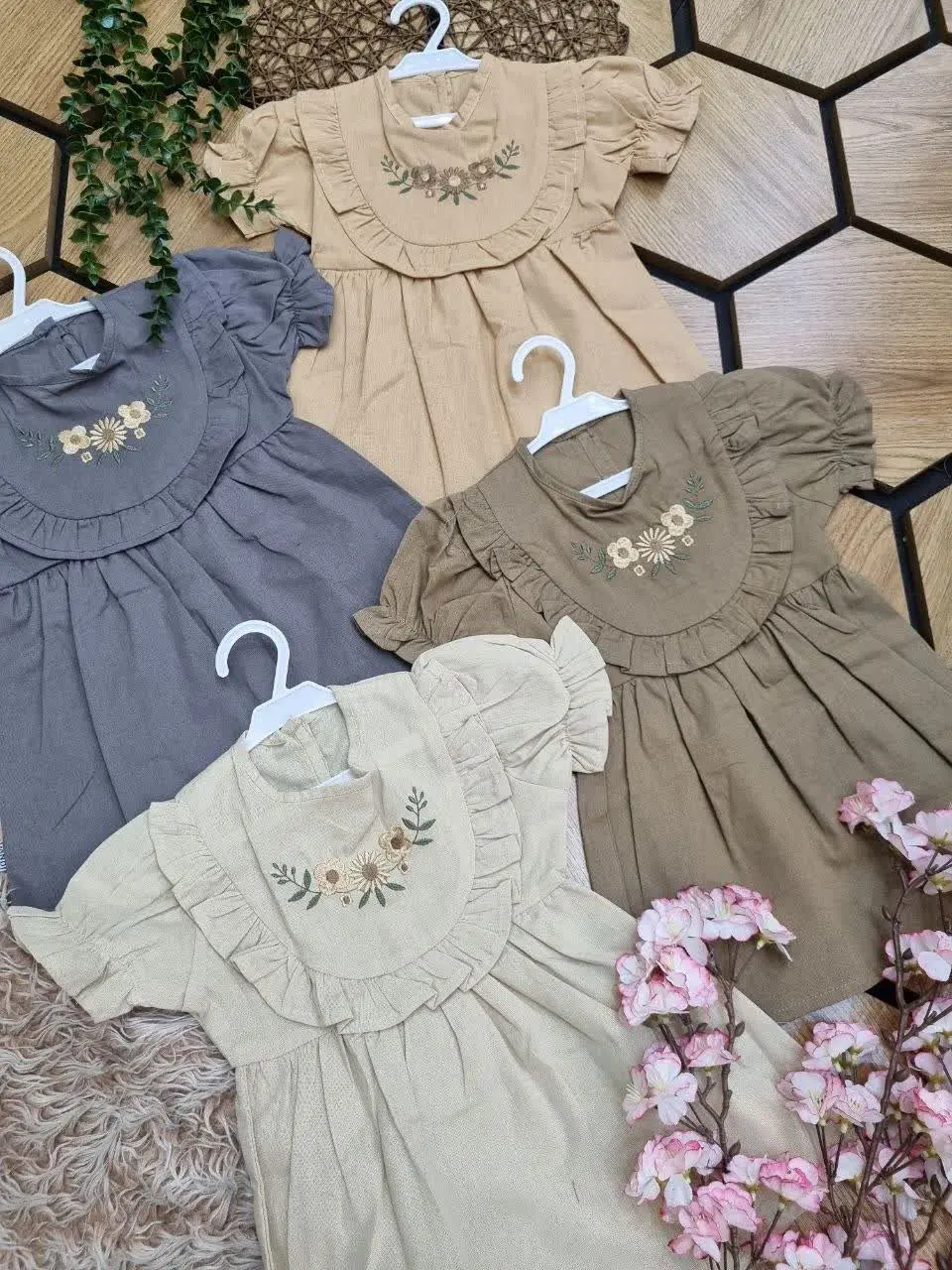 🇮🇷🧥🧶👗👚🎽👕👖👔💎
