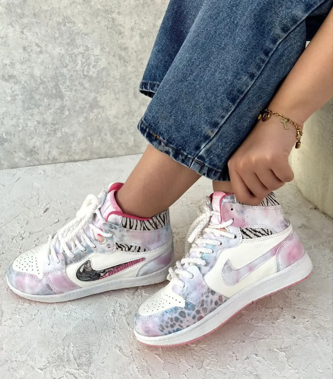 کتونی جردن دراگون در دو رنگ...