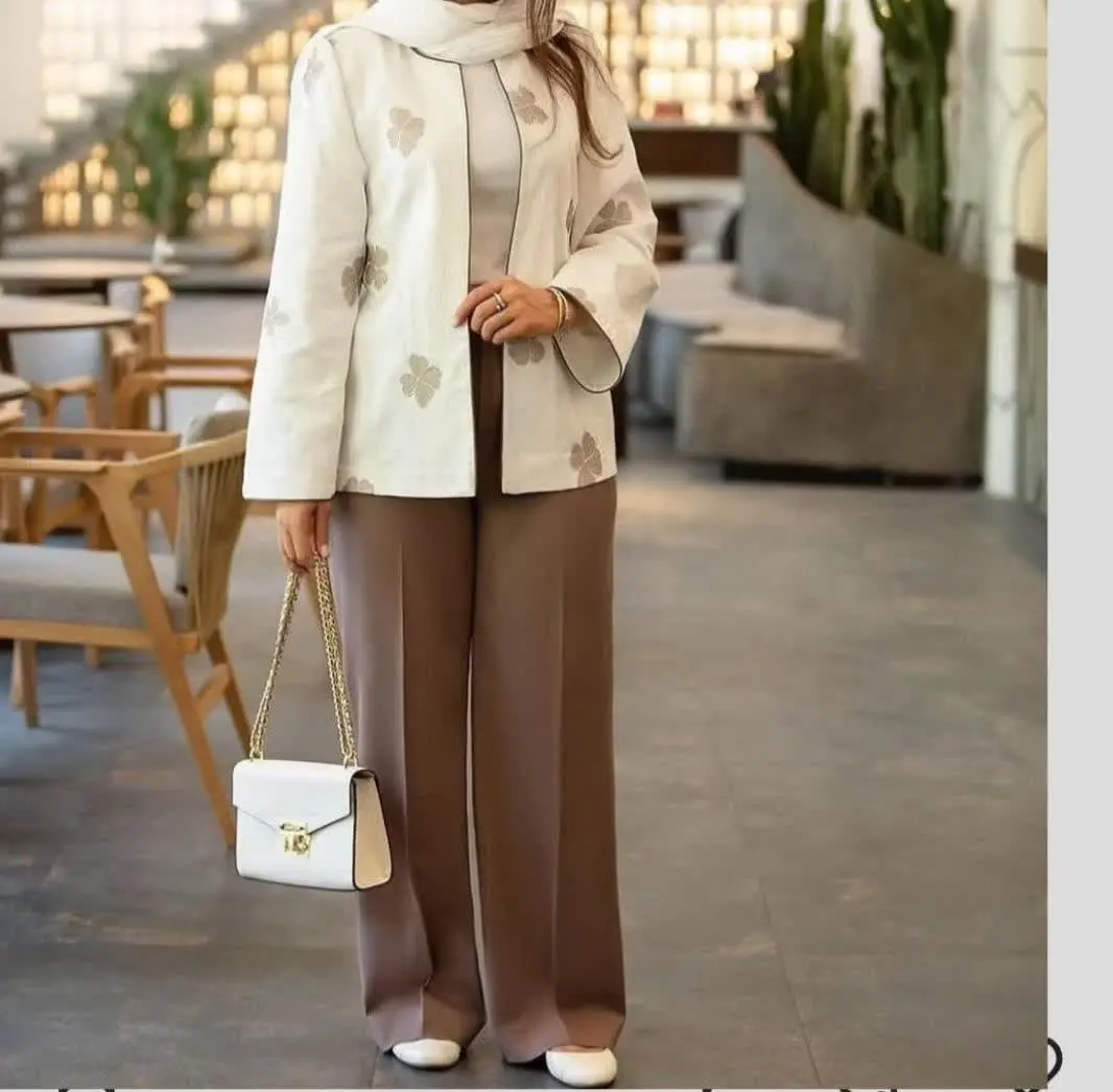 👚نام: #کت شلوار نیلا
