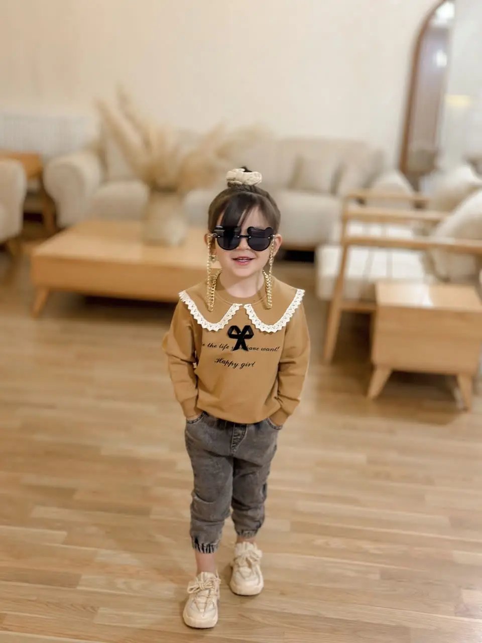 بلوز تک پاپیون مشکی
