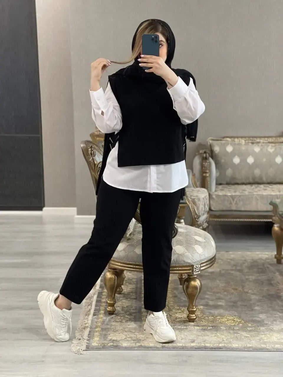 👚 نام: سه تیکه هانی
