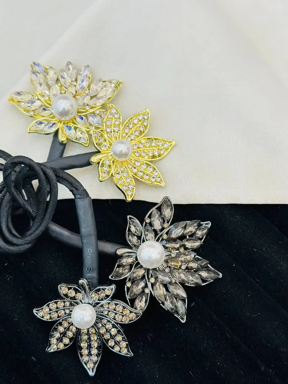 ستاره ای بدرخشید و ماه مجلس...