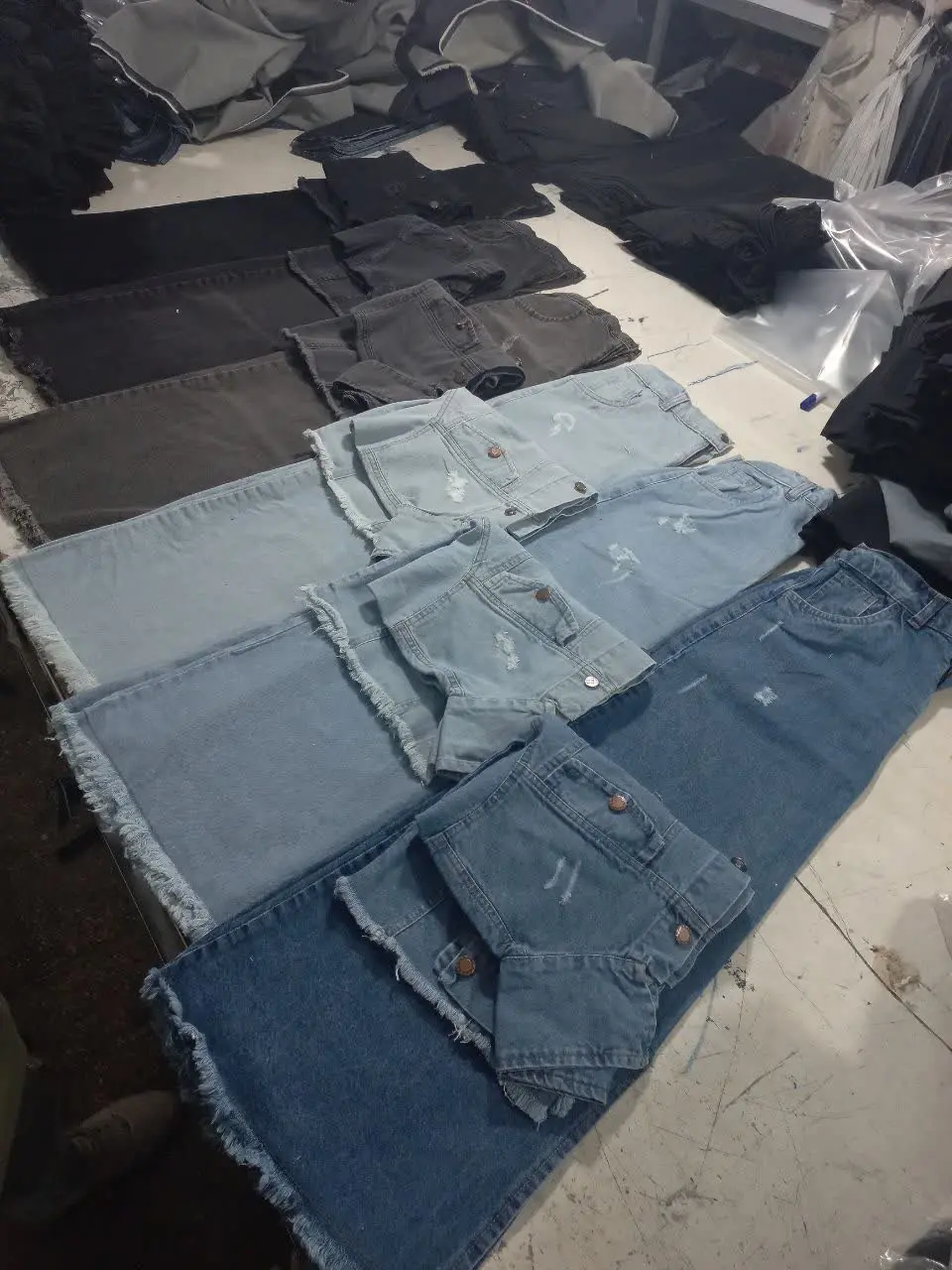 نام: دامن ریش دار
