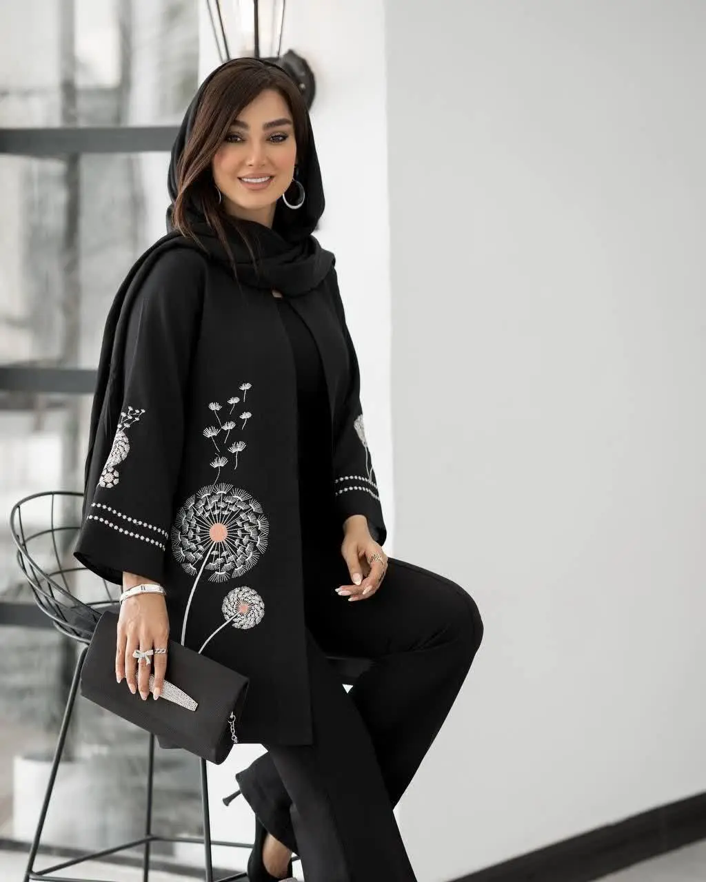 نام: مانتو گلدوزی شاپرک 
