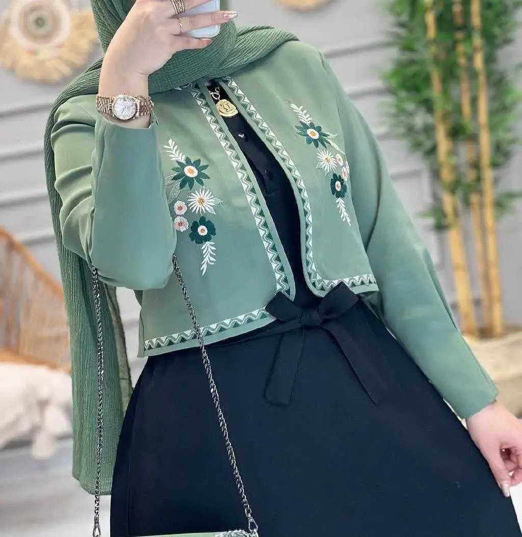 🍃نام: کت و سارافون سوگل 
