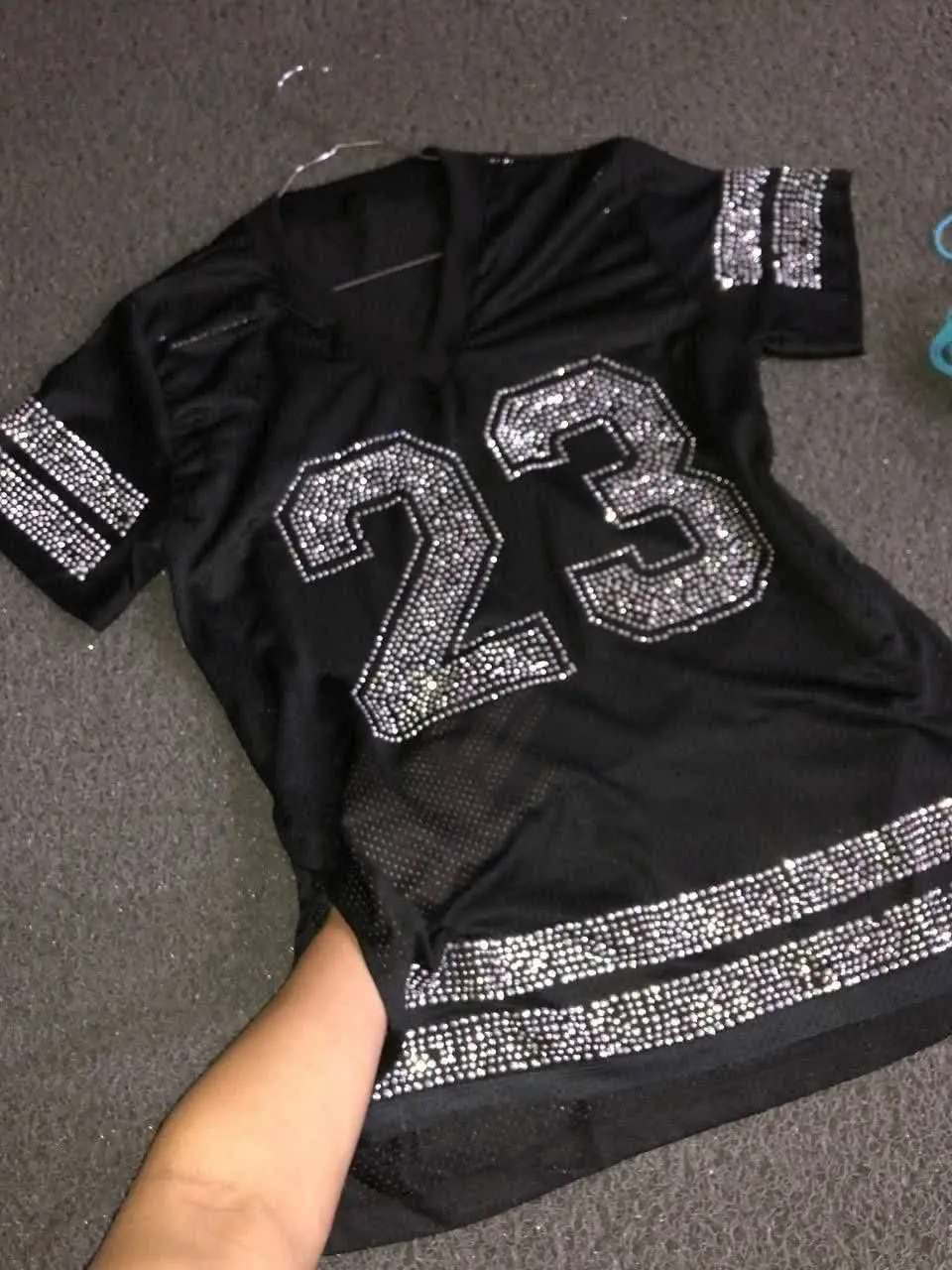 تیشرت لانگ تک ۲۳ 
