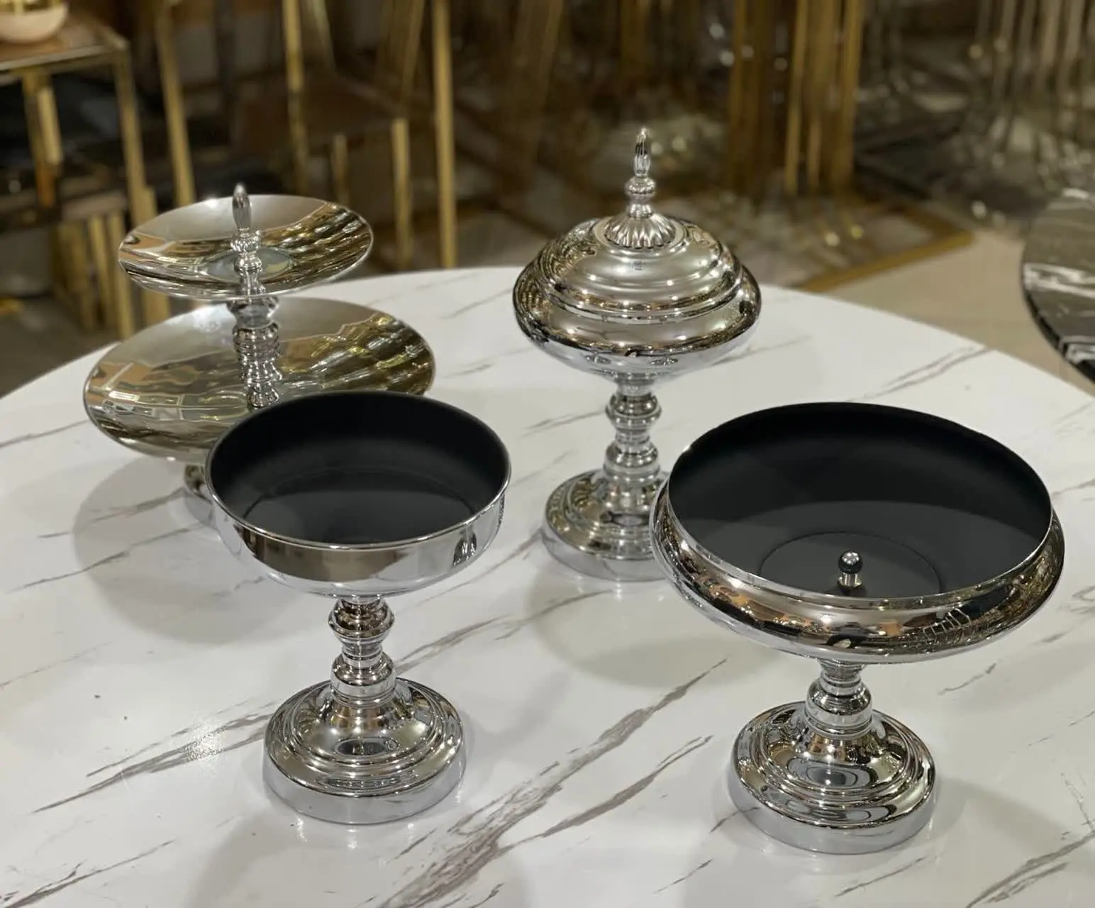 سرویس ۴ تکه فلزی 
