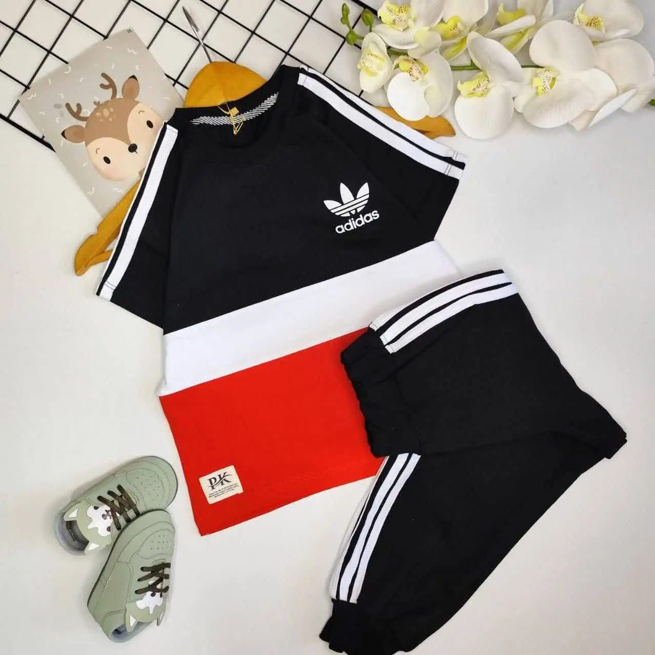 …. تصویر گویایے همه چیز آست✌🏽 
