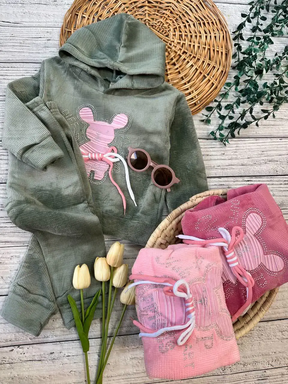 هودی شلوار مخمل کبریتی طرح...