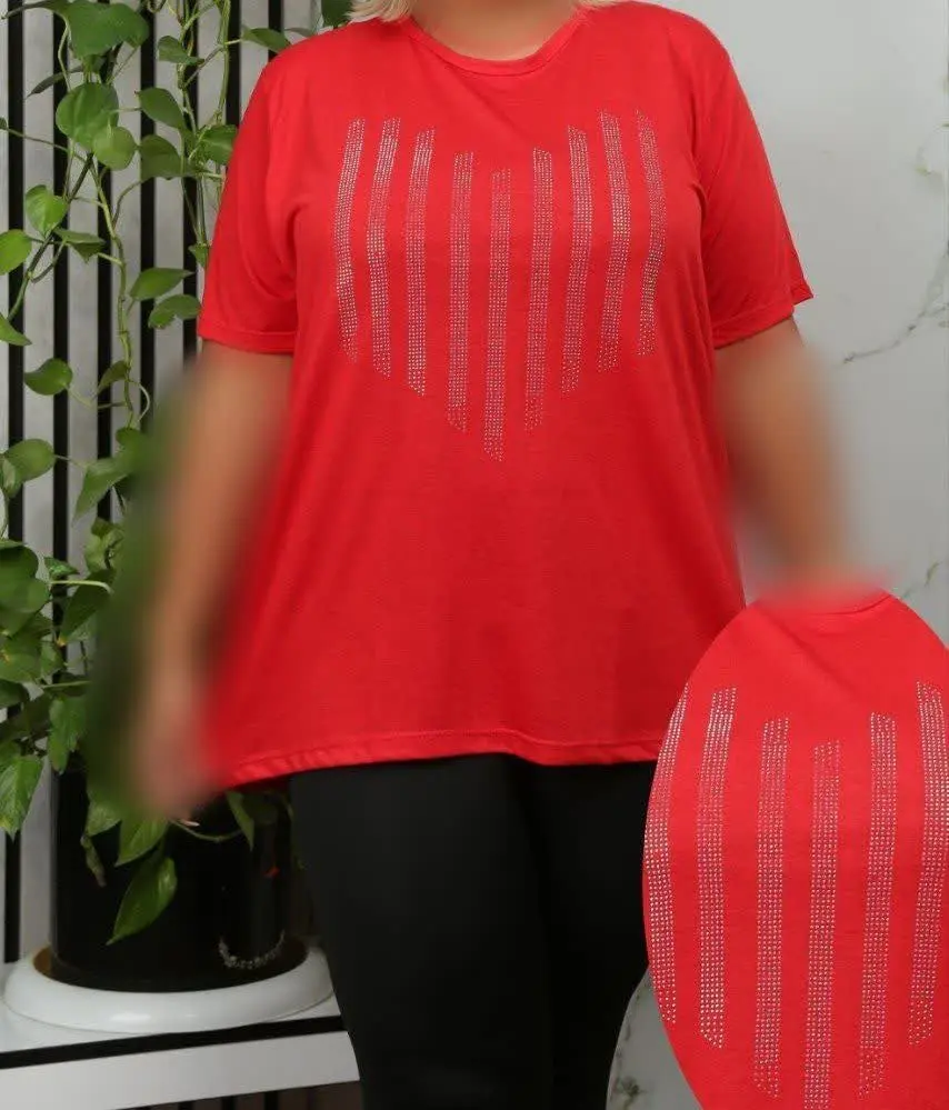 تیشرت آستین کوتاه سوپر سایز نگین دار
