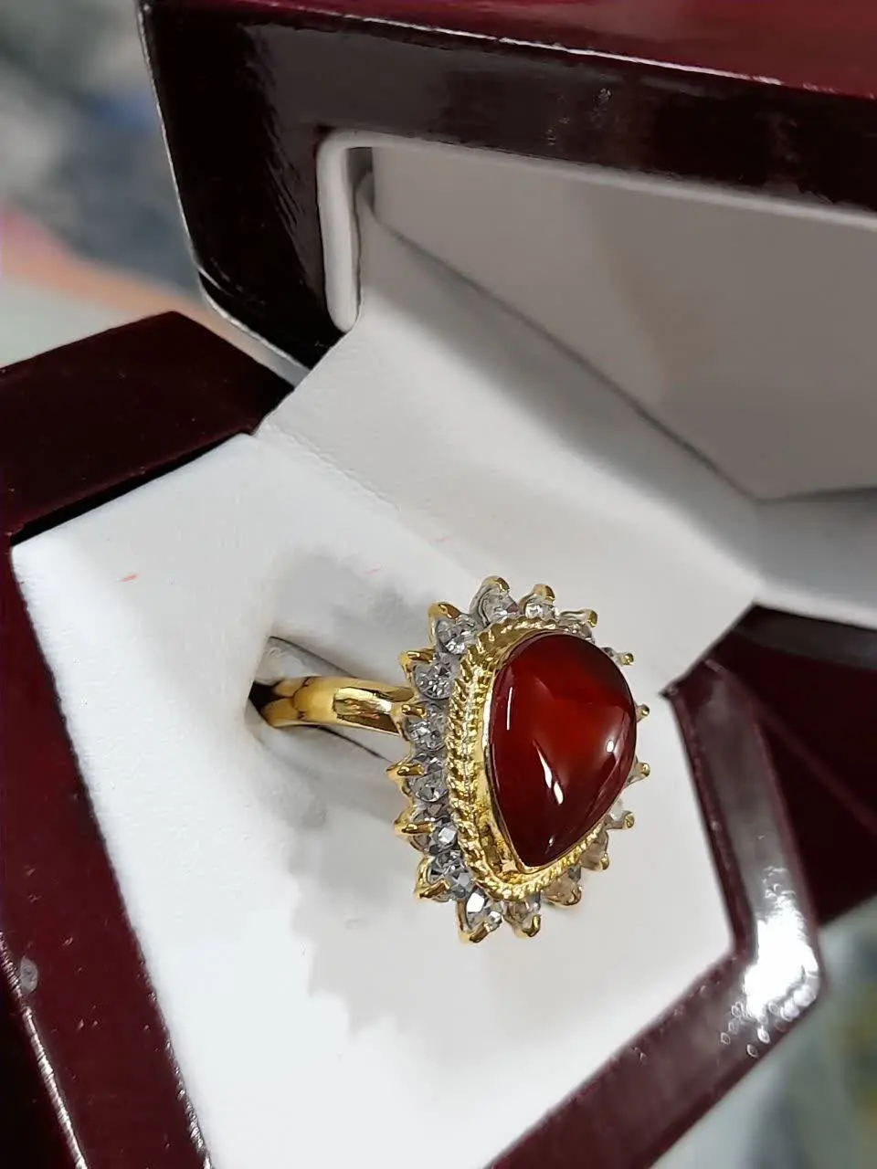 💎انگشتر زنانه طرح اشکی