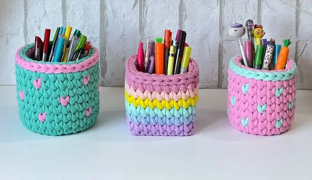 جامدادی‌های خوشگل و رنگین کمونی😍
