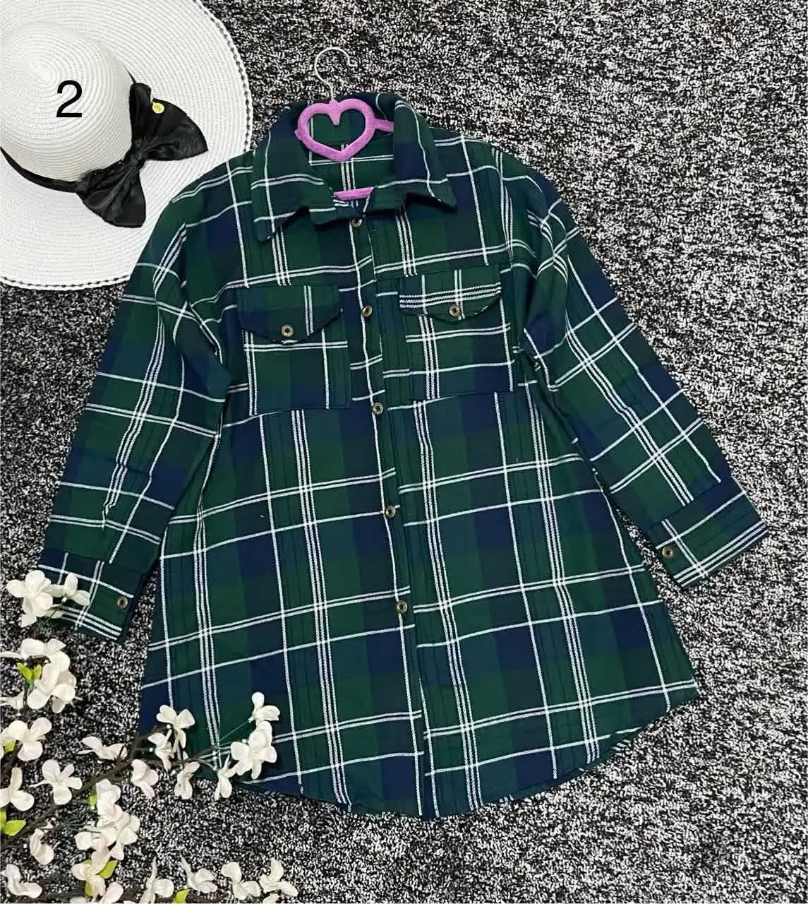 نام: مانتو آستین چرم فرحزاد
