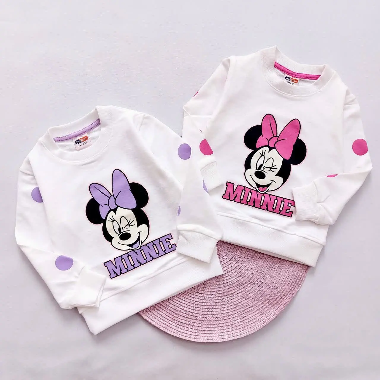 بلوز تک سفید مینی موس 😍
