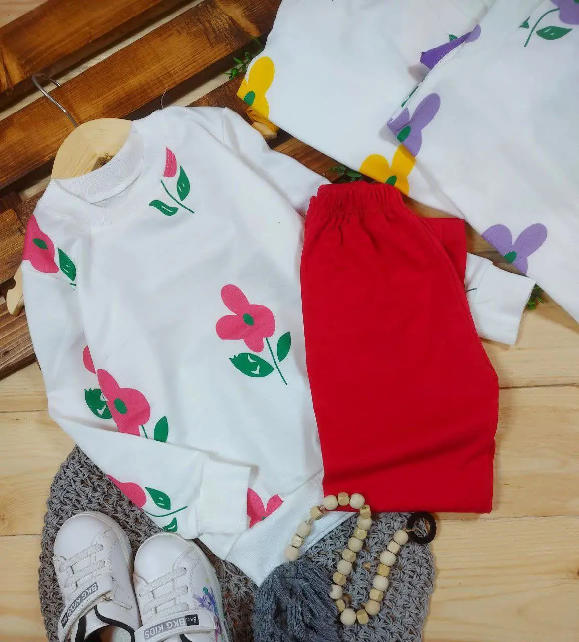 👚نام: ست بلند سفید دخترانه طرح گل ۳ رنگ طرح zar
