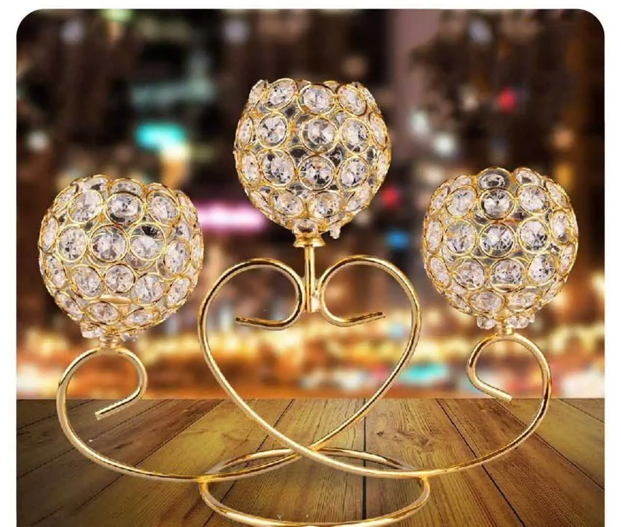 #جا شمعی قلبی نگین دار طلایی🍓
