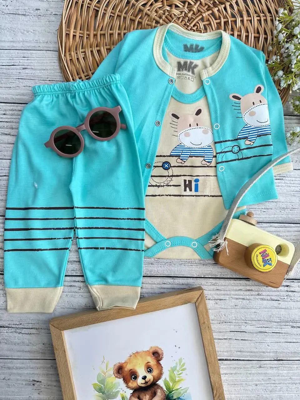 سه تکه اسب آبی سبزآبی نوزادی و کودک کد ۱۱۷۲۷۵ 
