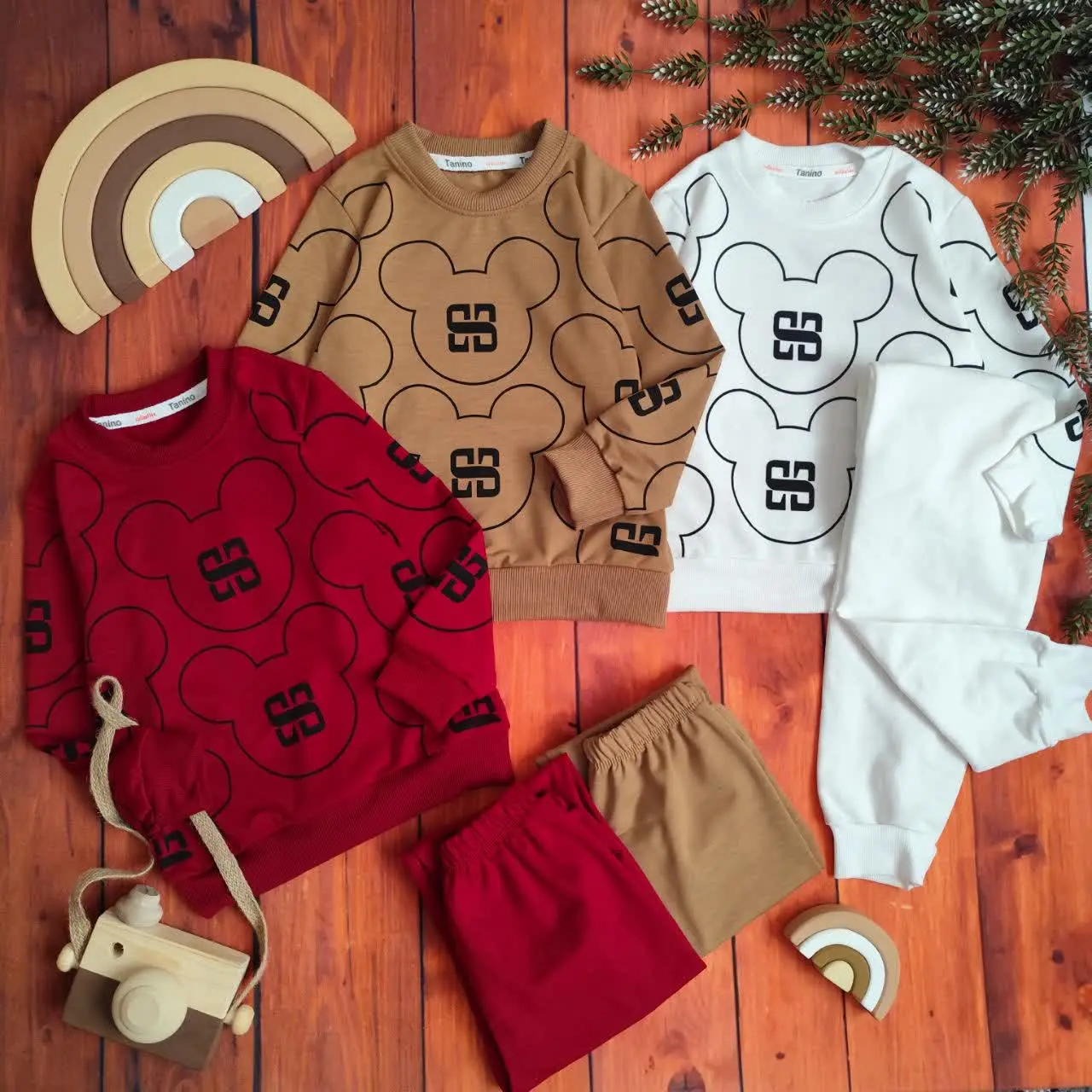 😍ست بلوز و شلوار اسپرت میکی...