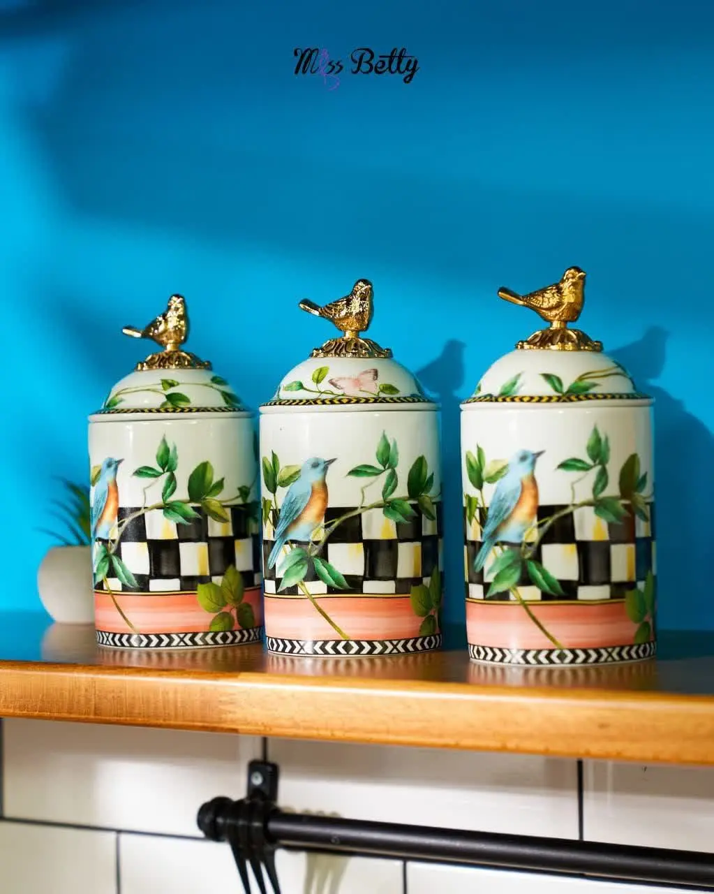 شارژ مجدد بانکه سه تایی در سه طرح پرطرفدار 
