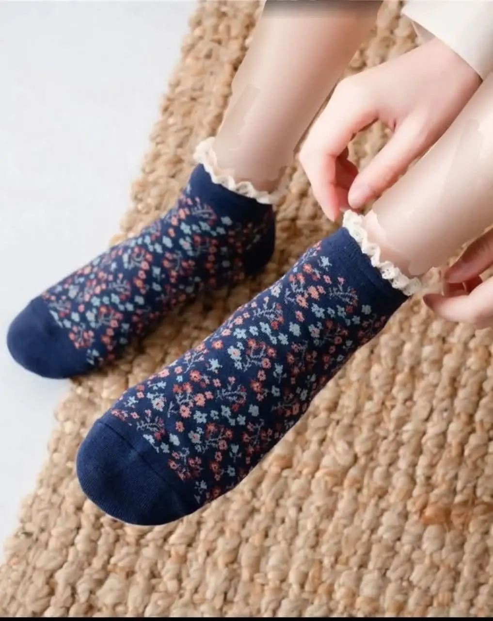 گلای ریز و لبه‌های گیپورش دیدی؟ 🤌🤤
