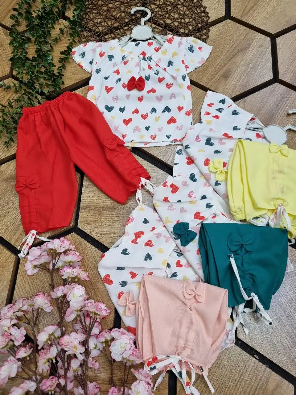 🇮🇷🧥🧶👗👚🎽👕👖👔💎
