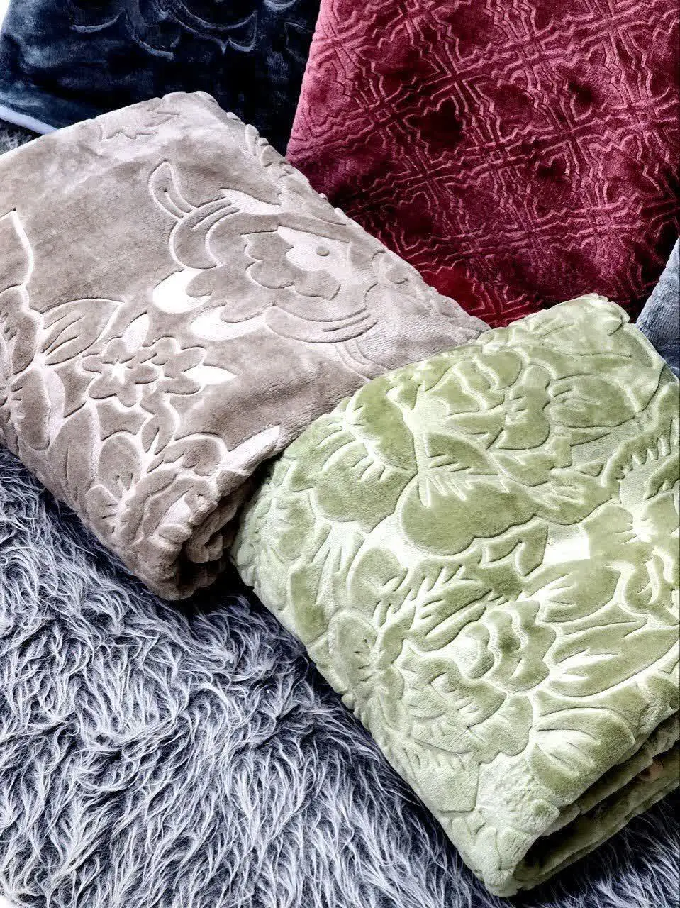 ✔️✔️✔️✔️✔️پتو تک نفره الوان کژال 
