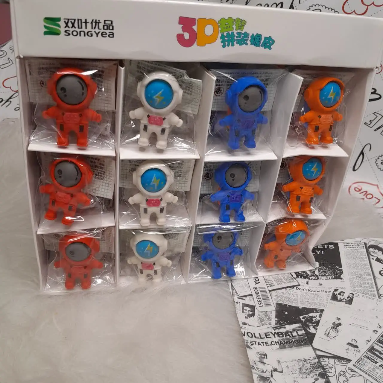 🎗#عنوان: پاکن فضانورد 
