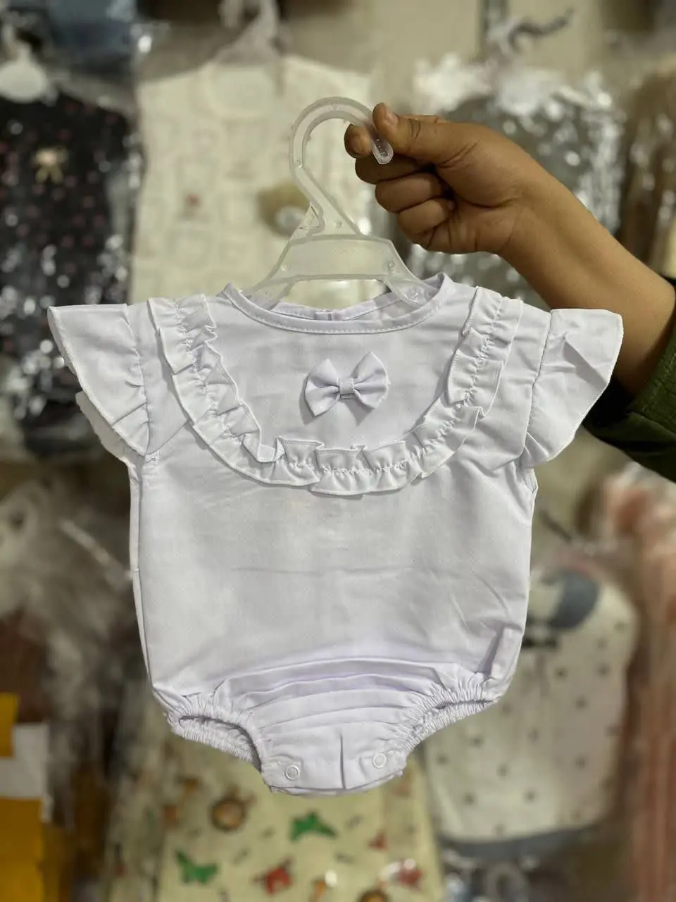 زیردکمه مجلسی دخترانه آستین کوتاه😍
