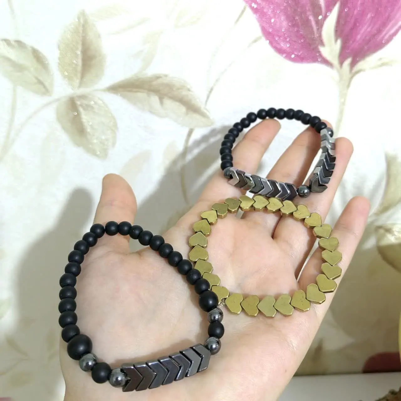 دستبند اسپرت سنگی رنگ ثابت
