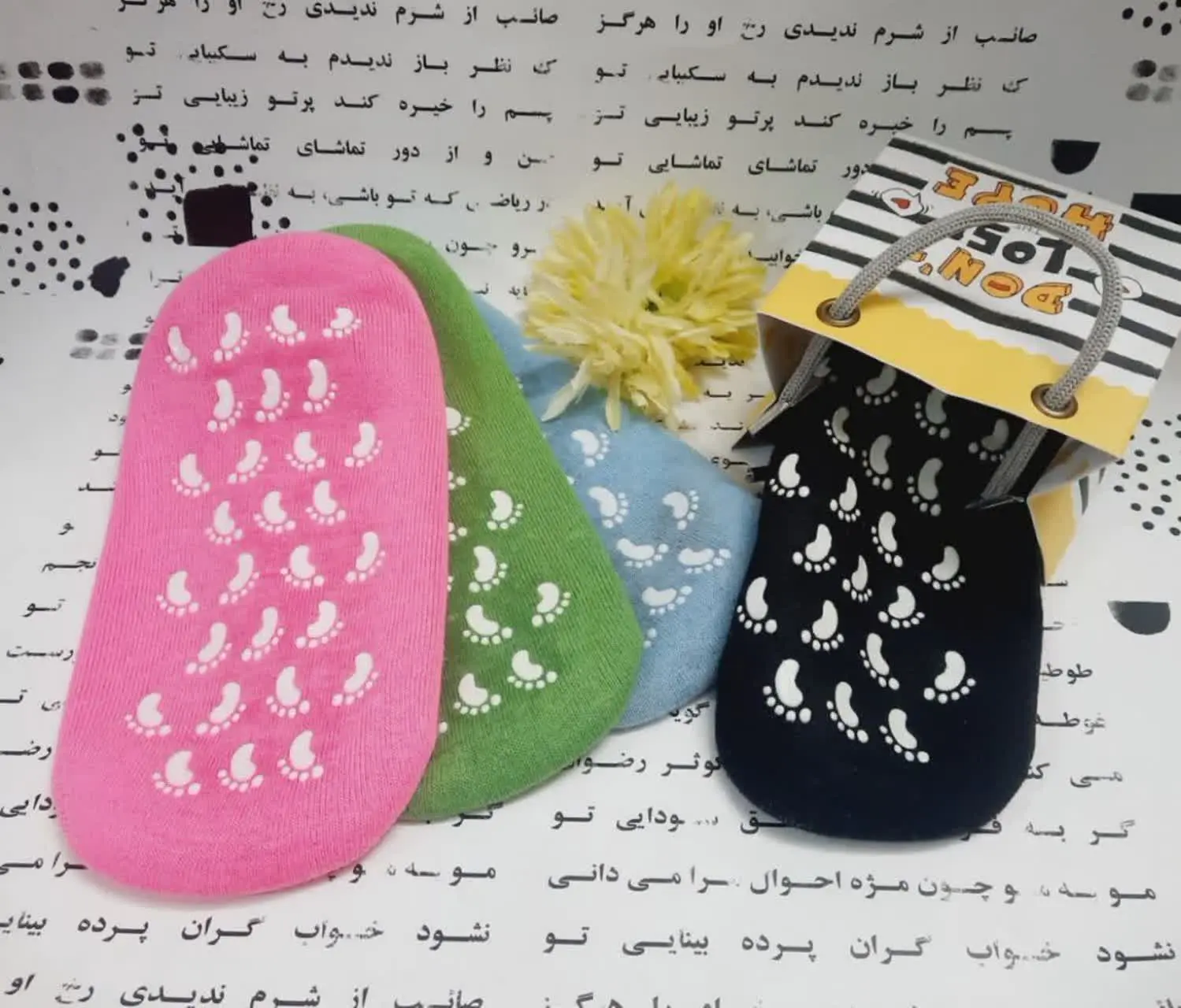 جوراب ژله‌ای ترک پا 
